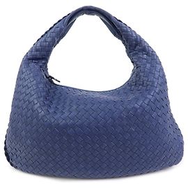 BOTTEGA VENETA Borsa a tracolla e borsa a mano Hobo in pelle Intrecciato Navy