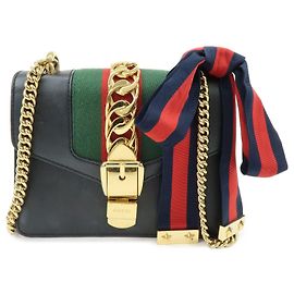 GUCCI Sylvie Sherry Borsa a tracolla in pelle con catena Nera 431666