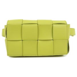 Bottega Veneta Borsa Vita Cassette Intrecciato in Pelle Verde