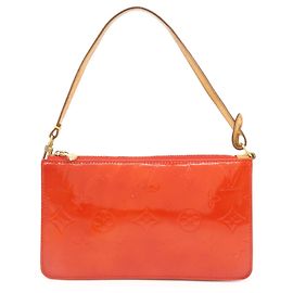 Louis Vuitton Monogram Vernis Lexington Accessoires Pouch Rouge M91132