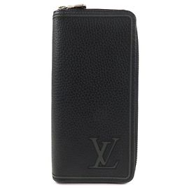 Louis Vuitton Portafoglio Vertical Zippy in pelle Torillon Nero M68228