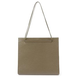 Louis Vuitton Saint Tropez Schultertasche aus Epi-Leder Pepper M5246C