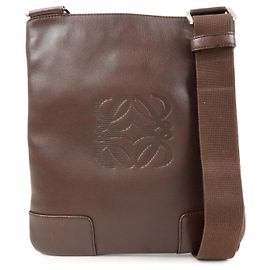 LOEWE Borsa a tracolla Anagram in pelle Borsa crossbody Marrone