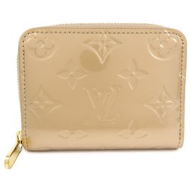 Louis Vuitton Monogram Vernis Leather Round Zippy Coin Case M90601