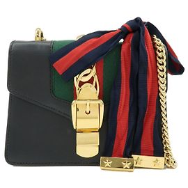 GUCCI Sylvie Sherry Borsa a tracolla in pelle di vitello con catena Nera 431666