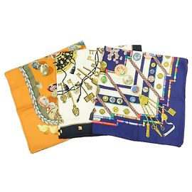 Hermès HERMES Carre Set aus 3 Seidentücher 100% Seide Orange Marineblau Schwarz Gold