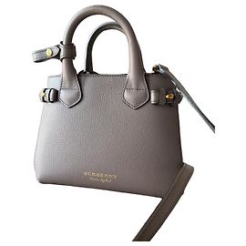 Burberry The Small Banner Tasche Grau Leder