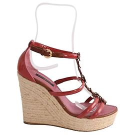Louis Vuitton Absatzschuhe aus rotem Leder