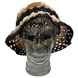 Sombrero Bucket de Crochet Vintage Vivienne Westwood Negro Crema Óxido c. Finales de 2010s
