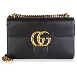 Borsa a patta GG Marmont media in pelle di vitello liscia nera Gucci