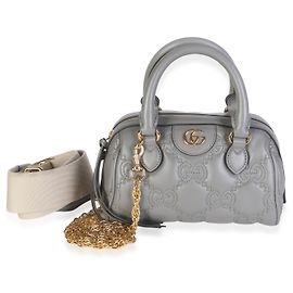 Gucci Mini Bowler Bag aus GG Matelassé Kalbsleder in Dusty Grey
