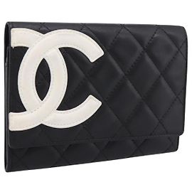 CHANEL Cartera Matelassé de Piel Negra Oro CC