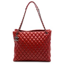 Chanel Red Large Quilted Lambskin New Bubble Tote