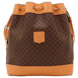 Céline Monogram Bucket Bag aus braunem Leder