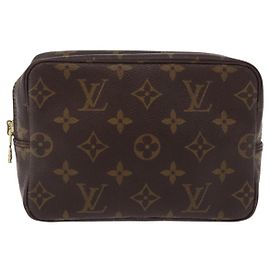 Louis Vuitton Trousse Toiletry Monogram Canvas 18