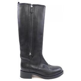 Hermès Lange Stiefel aus schwarzem Leder