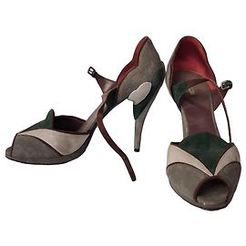 Miu Miu Sandali peep-toe in camoscio con tacco