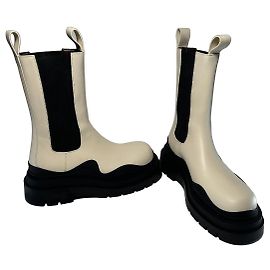 Bottega Veneta Tire Boots Sea Salt Leder Größe 39