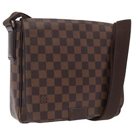 LOUIS VUITTON Damier Ebene District PM Shoulder Bag N41213 LV