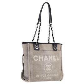CHANEL Deauville Tote Bag mit Kette Canvas Grau Silber CC