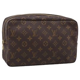 LOUIS VUITTON Monogram Trousse Toilette 28 Clutch Bag M47522 LV