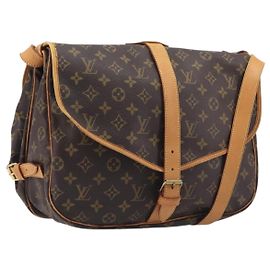 LOUIS VUITTON Monogram Saumur 35 Shoulder Bag M42254 LV
