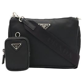 Sac à épaule triangle PRADA Re-Nylon