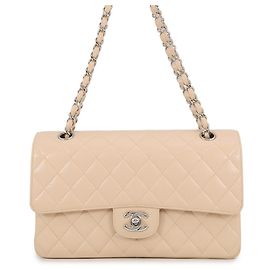 Bolso de hombro Chanel Matelassé con cadena