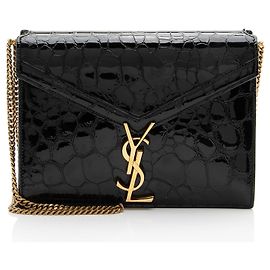 Autre Marque Bolso de cadena Cassandra Medium de piel charol con relieve de cocodrilo y monograma Saint Laurent