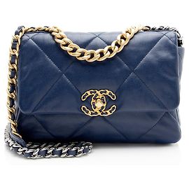 Borsa a tracolla Chanel 19 Medium Flap in pelle di agnello
