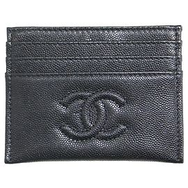 Tarjetero Chanel de piel negra