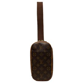 Bolso Crossbody Louis Vuitton Monogram Pochette Gange Marrón