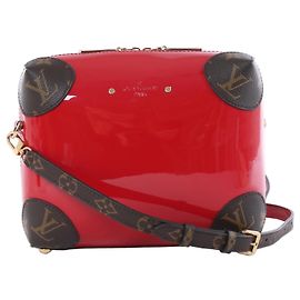 Louis Vuitton Venice Miroir Vernis Leather Crossbody Bag in Rot M52473