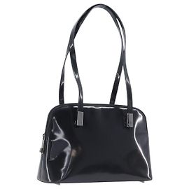 Gucci Schultertasche aus Lackleder Small