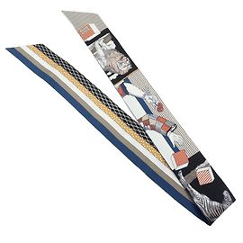 Hermès HERMES Twilly em seda 100% Grand Theatre Nouveau Black