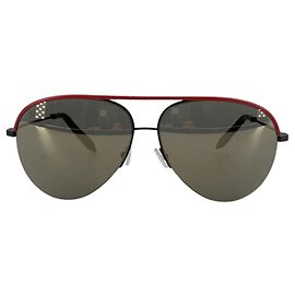 Victoria Beckham Occhiali da sole Aviator Supra VBS90 in metallo rosso e nero 145mm