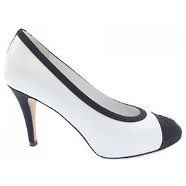 Chanel Lambskin Pumps