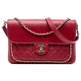 Chanel Red Quilted Lambskin CC Unchained Flap