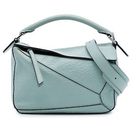 Bolsa Puzzle LOEWE em pele de vitelo com Anagram em relevo, pequena, azul