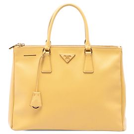 Bolso Prada Yellow Medium Saffiano Lux Galleria Double Zip Satchel