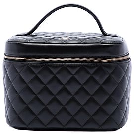 Borsa Vanity Chanel Black CC Quilted Lambskin con manico superiore