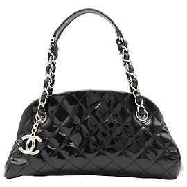 Borsa a tracolla Chanel Mademoiselle Matelassé Black