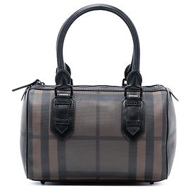 Burberry Chester Boston Bag aus beschichtetem Canvas Smoke Check in Braun