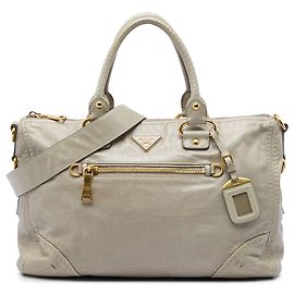 Bolsa Bauletto Prada Vitello Shine bege com fecho de correr