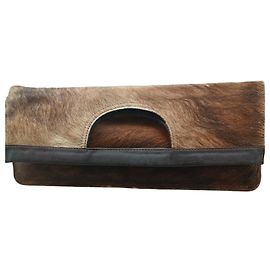 Autre Marque Clutch Hyde de cuero y piel marrón