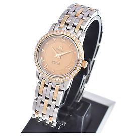 Omega De Ville Prestige Quartz de acero inoxidable y oro amarillo con bisel y marcadores de diamantes 22