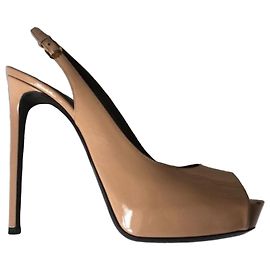 Autre Marque Saint Laurent décolleté in pelle verniciata beige