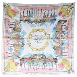 Lenço Hermès Caramel Blanc Rose Silk Equipements A Cheval Sur l'Elegance 70