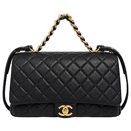 Chanel Schwarze gesteppte Schultertasche aus Leder mit Klappe 2017