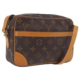 LOUIS VUITTON Monogram Trocadero 23 Shoulder Bag M51276 LV